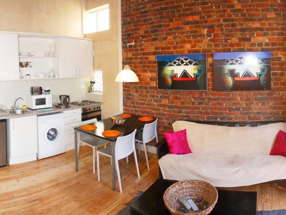 Daddy Long Legs Self Catering Apartments Kaapstad Buitenkant foto